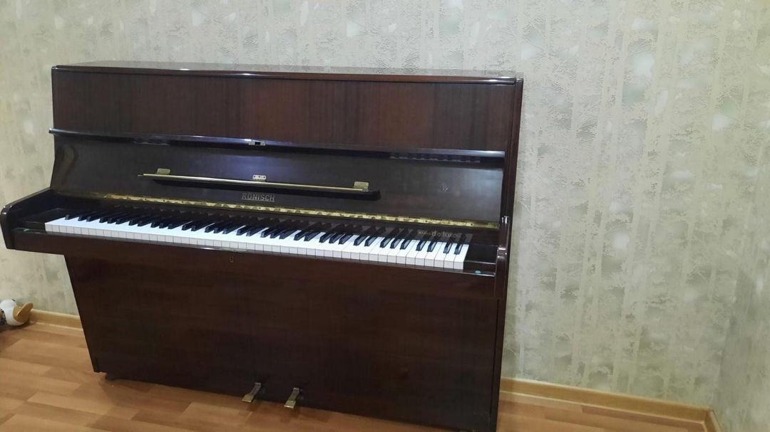 Pianino Rönisch — Musiqiə alətləri, Gəncə (2)