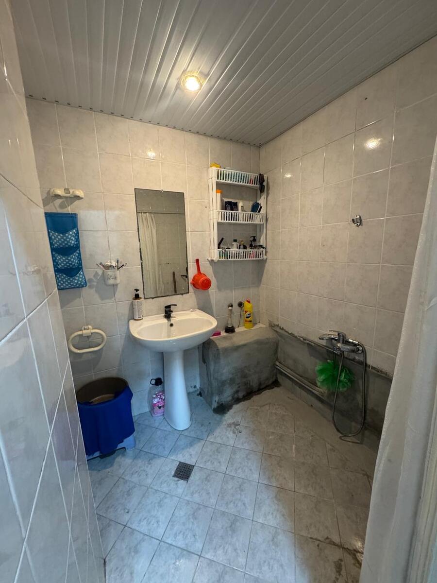 Satılır 3 otaqlı köhnə tikili 75 m² — Mənzil, Bakı (11)