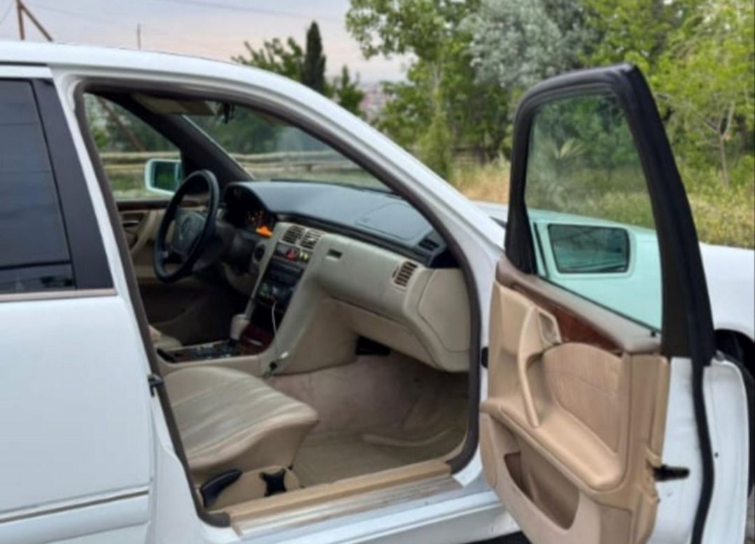 Mercedes E 230, 1995 il — Avtomobillər, Bakı (3)