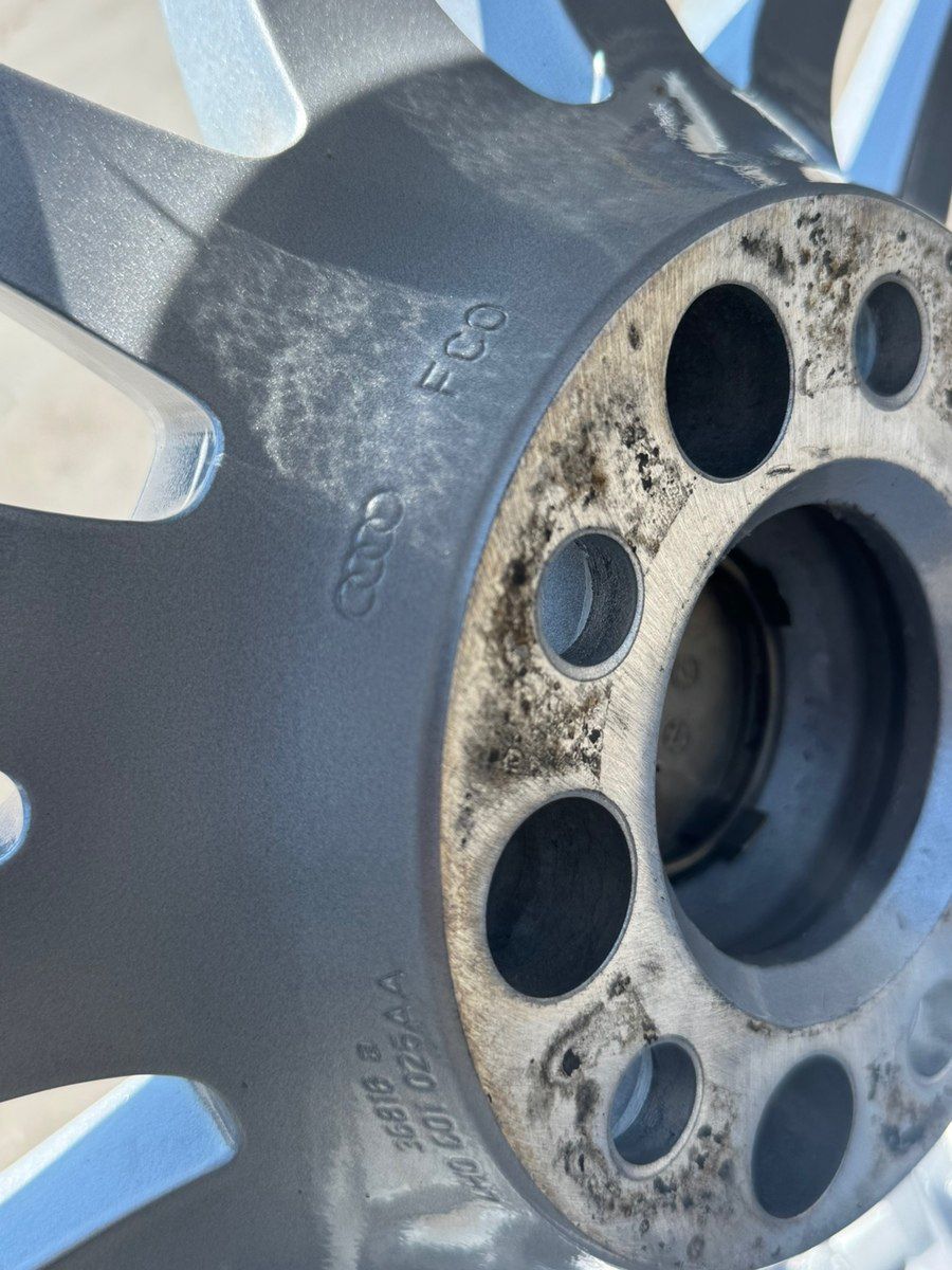 Volkswagen təkərləri R20 — Ehtiyat hissələri və aksesuarlar, Bakı (4)