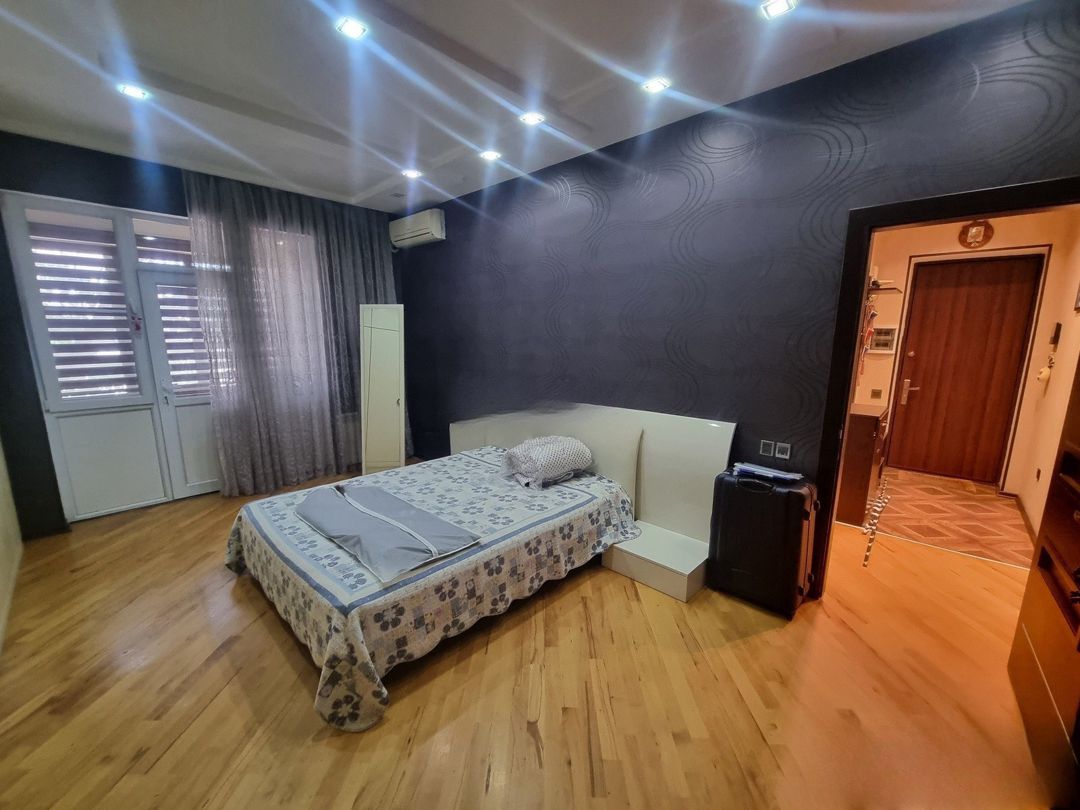 Satılır 3 otaqlı köhnə tikili 80 m² — Mənzil, Bakı (10)