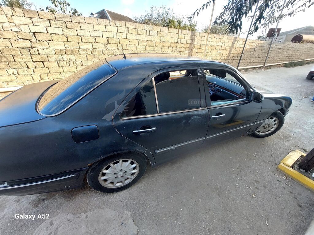 Mercedes-Benz E-Class: 2.2 l 2001 il Sedan 99-BH-456 — Avtomobillər, Bakı (9)