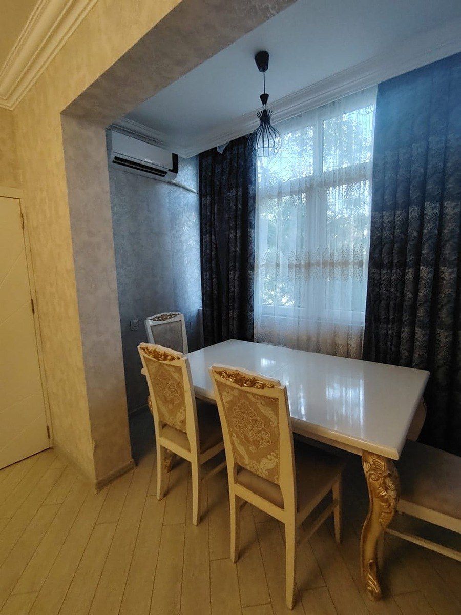 Satılır 2 otaqlı köhnə tikili 55 m² — Mənzil, Bakı (3)