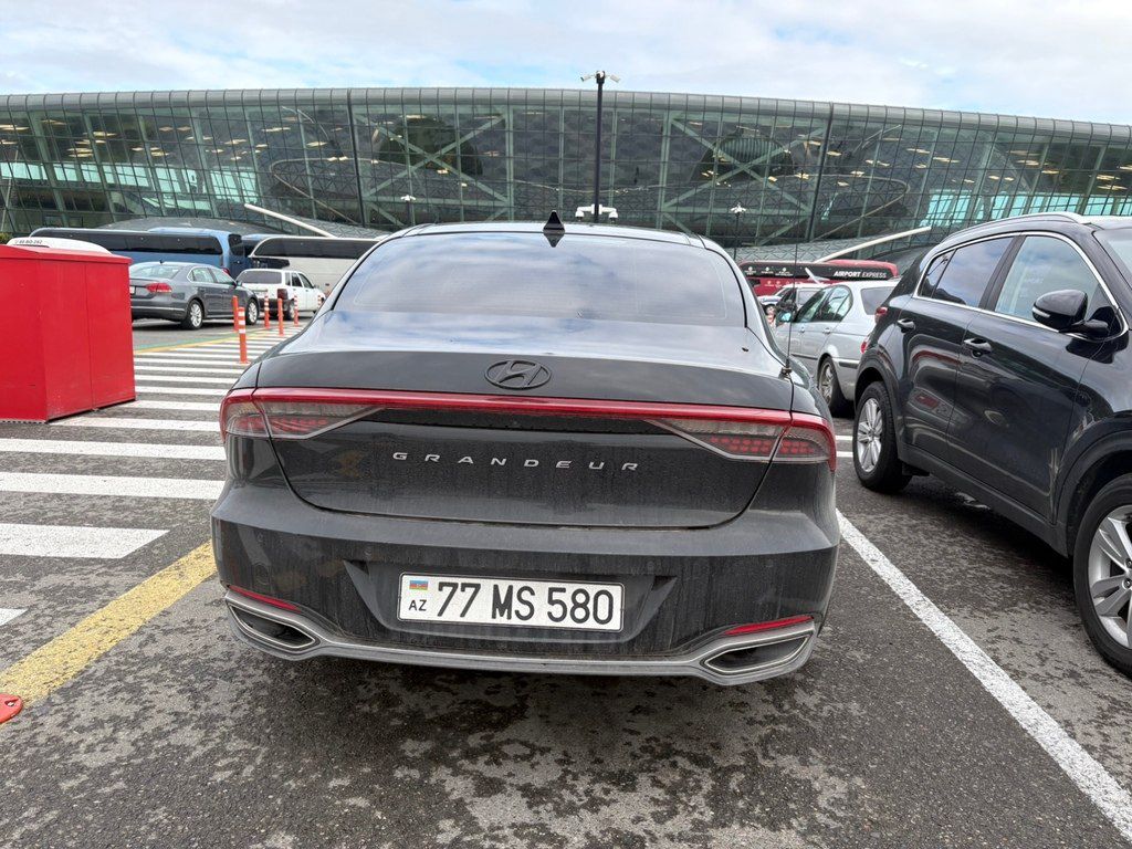 Hyundai Grandeur, 2.5 L, 2022 il, 107 000 km 77-MS-580 — Avtomobillər, Bakı (4)