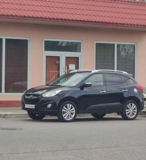 Hyundai Tucson: 2 l 2010 il Ofrouder/SUV — 19 500 ₼ · Bakı · Avtomobillər Hyundai Tucson: 2 l 2010 il Ofrouder/SUV — Bakı