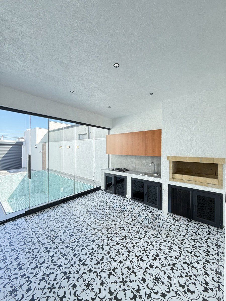 Satılır 4 otaqlı həyət evi/bağ evi 150 m² — Ev, villa, Bakı (5)