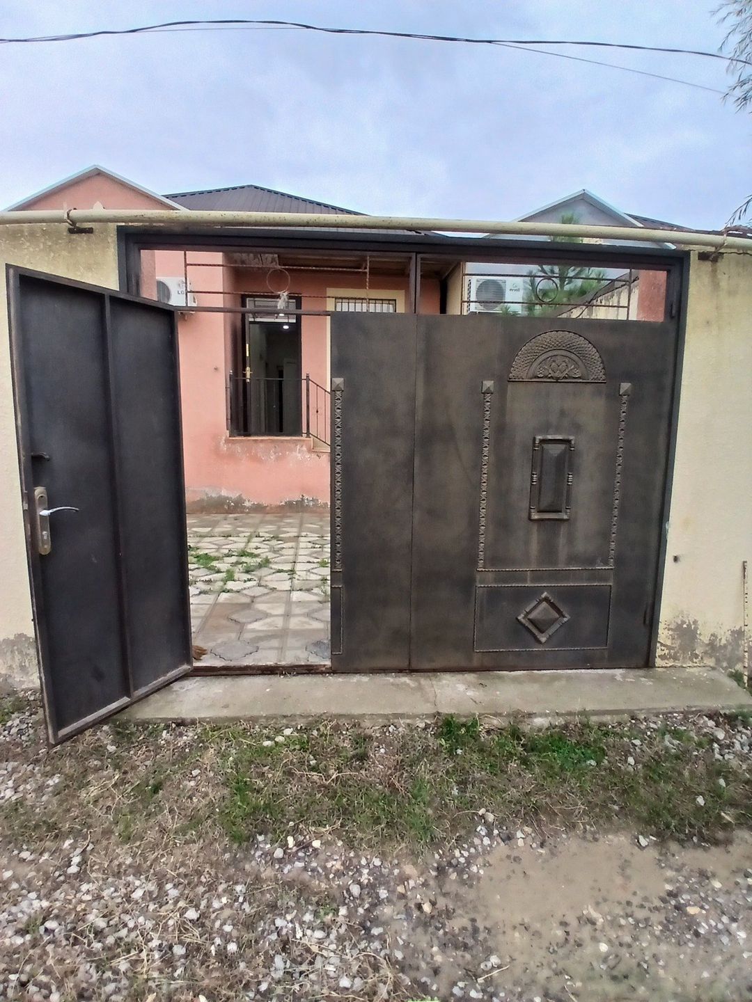 Satılır 3 otaqlı həyət evi/bağ evi 95 m² — Ev, villa, Bakı (2)