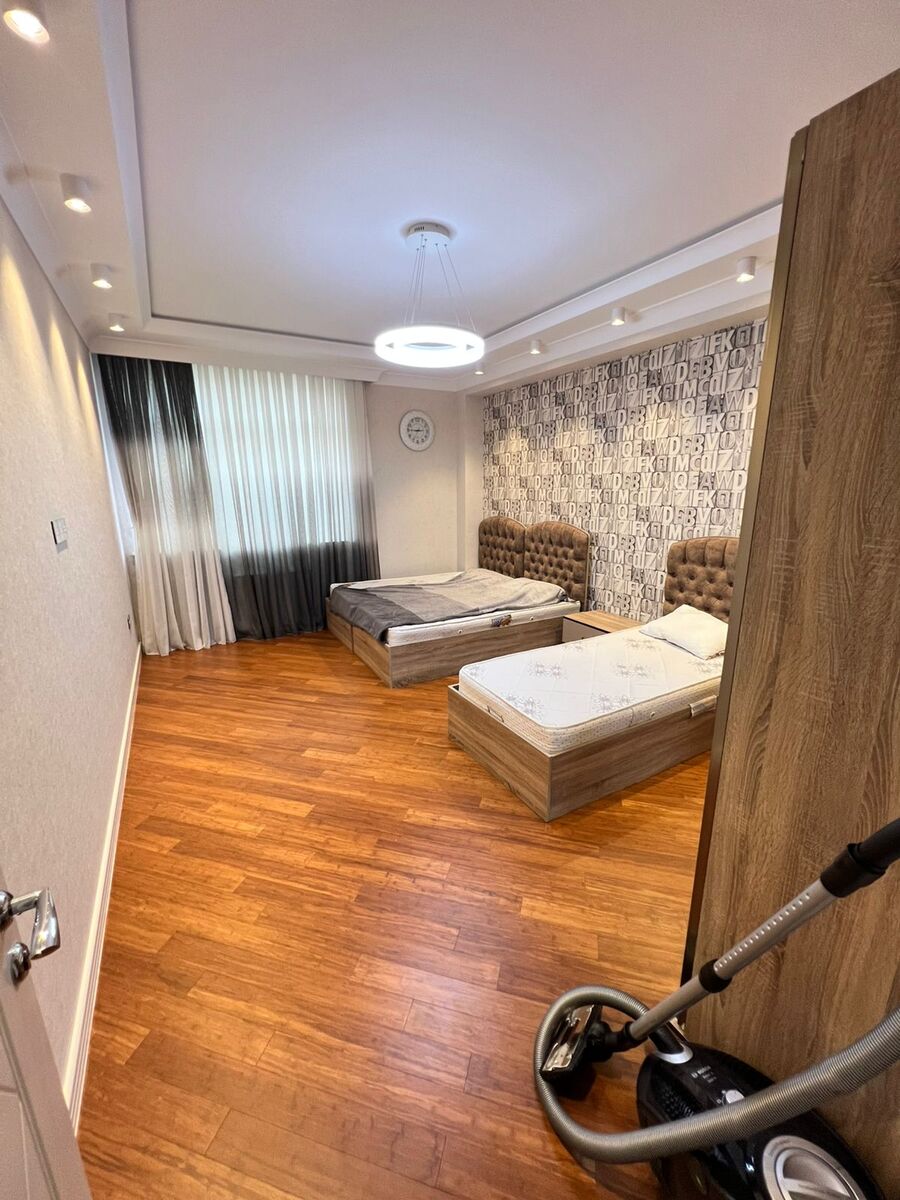Satılır 3 otaqlı yeni tikili 160 m² — Mənzil, Bakı (8)