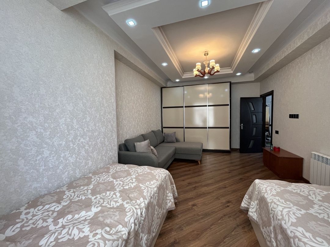 Satılır 4 otaqlı yeni tikili 167 m² — Mənzil, Bakı (7)
