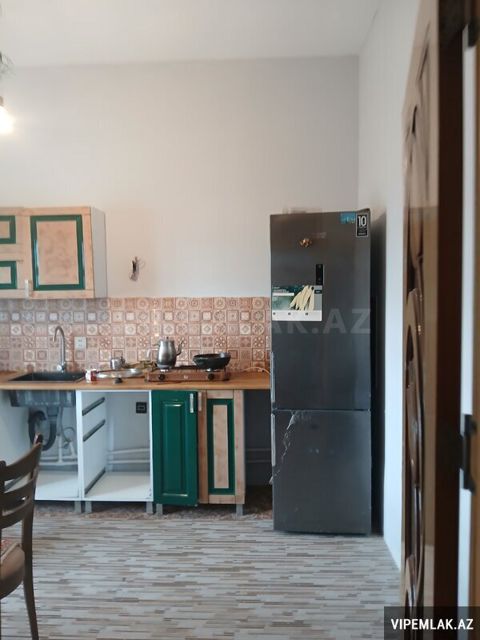 Binəqədi rayonunda 3 otaqlı Həyət evi Kirayə verilir, 100 m² — Bakı