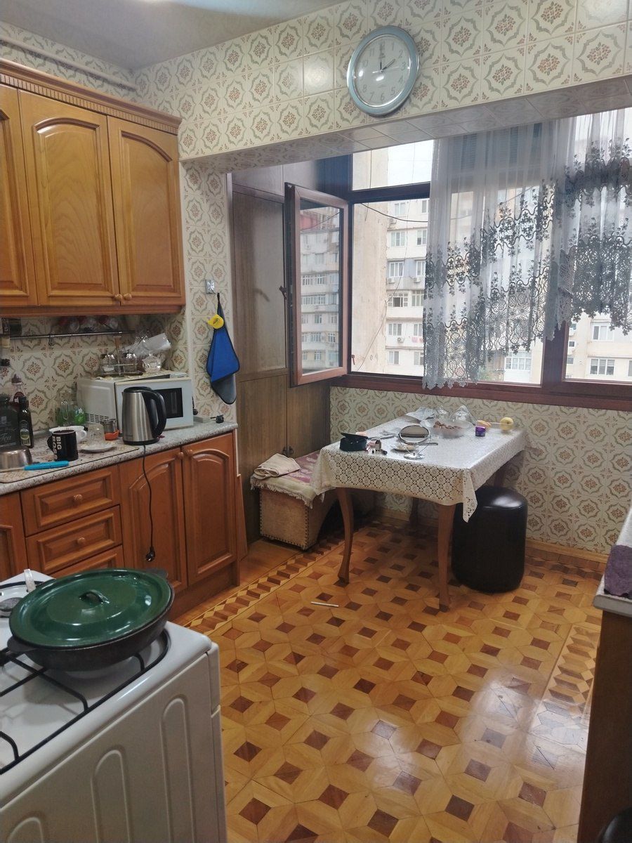 Satılır 5 otaqlı köhnə tikili 120 m² — Mənzil, Bakı (9)