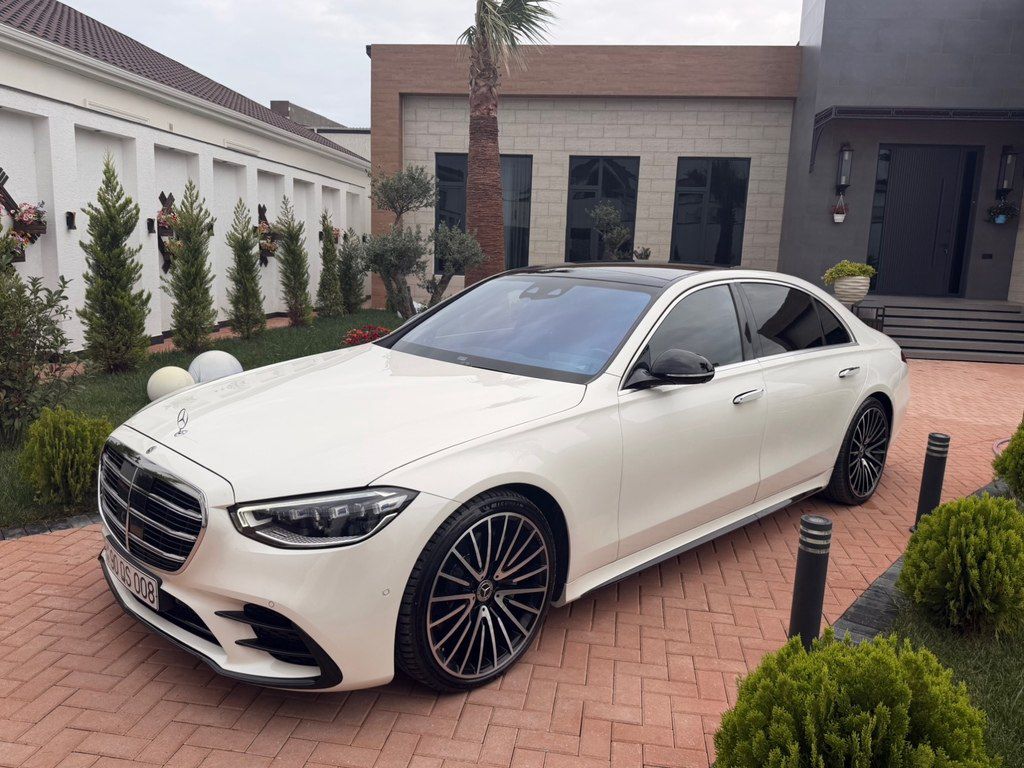Mercedes S 500 4MATIC, 3.0 L, 2021 il, 44 600 km 90-QS-008 — Avtomobillər, Bakı (2)