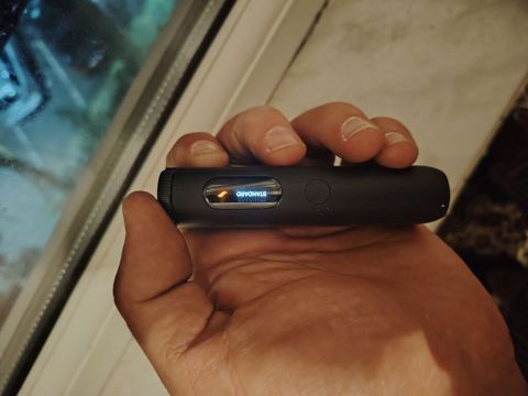 2 si bir yerde Glo tütün qızdırma cihazı - Brend/model: glo (ekranda — 20 ₼ · Bakı · Elektronik siqaretlər 2 si bir yerde Glo tütün qızdırma cihazı - Brend/model: glo (ekranda — Bakı