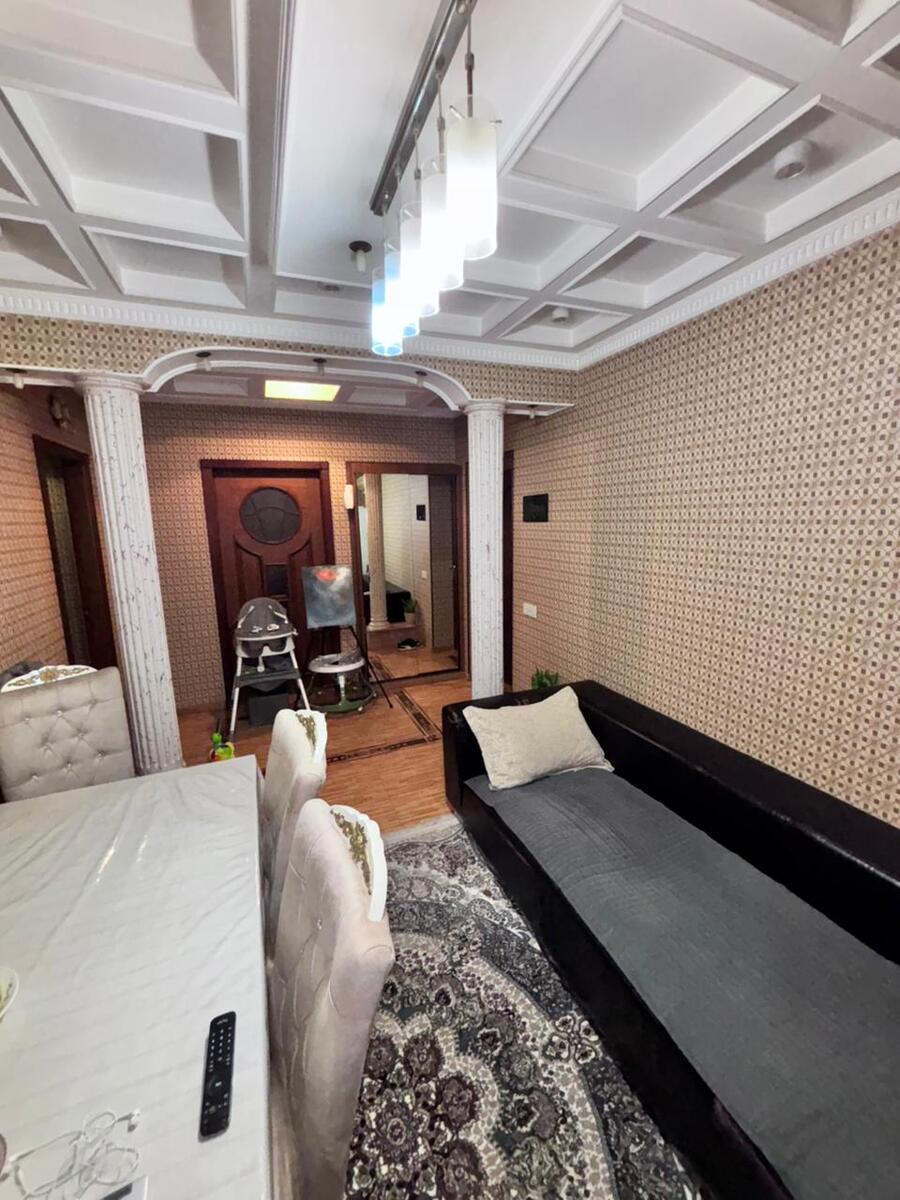 Satılır 4 otaqlı köhnə tikili 110 m² — Mənzil, Bakı (6)