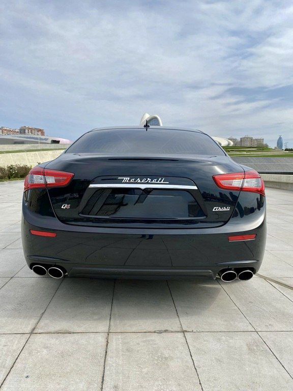 Maserati Ghibli, 3.0 L, 2016 il, 142 000 km — Avtomobillər, Bakı (7)