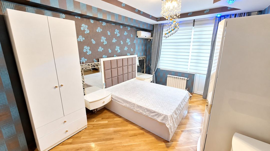 İcarəyə verilir 3 otaqlı yeni tikili 135 m² — Mənzil, Bakı (8)