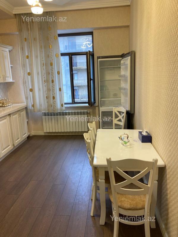 Kirayə 3 otaqlı Bina evi menzil (Yeni tikili), 130 m², Xətai rayonu — Mənzil, Bakı (6)