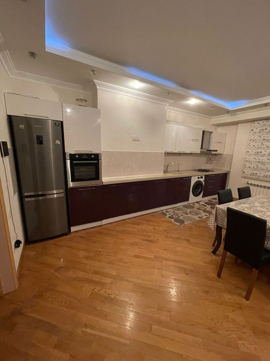 Satılır 6 otaqlı yeni tikili 300 m² — Mənzil, Bakı (4)