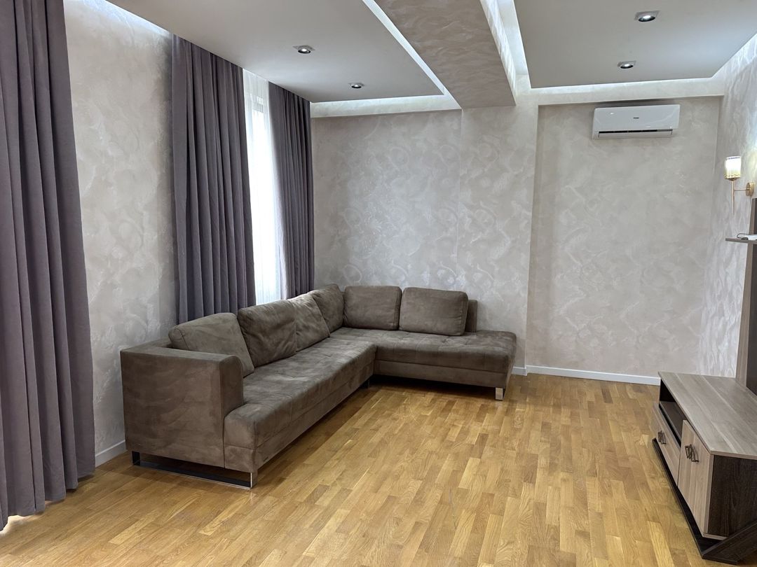 Satılır 3 otaqlı yeni tikili 128 m² — Mənzil, Bakı (2)