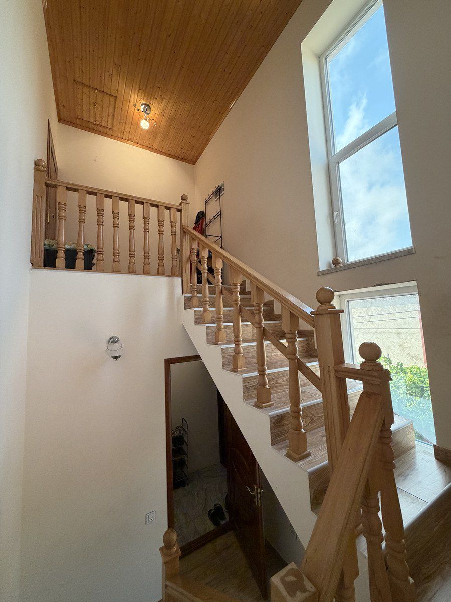 Satılır 10 otaqlı həyət evi/bağ evi 300 m² — Ev, villa, Bakı (10)