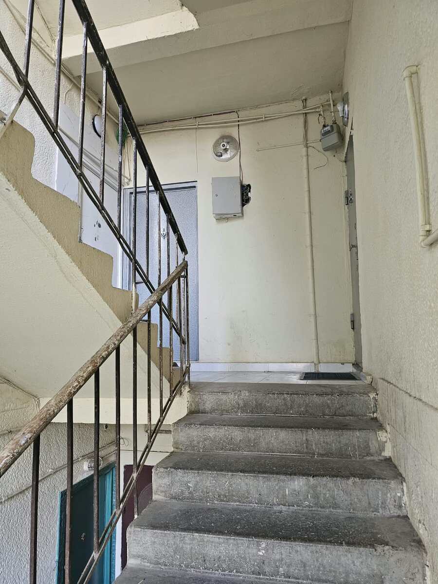 Satılır 2 otaqlı köhnə tikili 50 m² — Mənzil, Bakı (4)