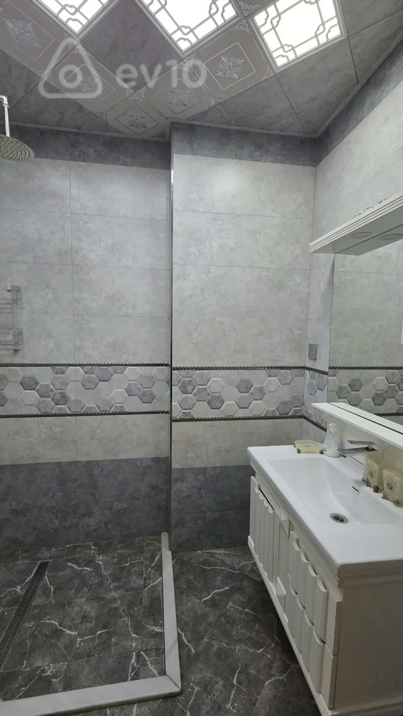 3 otaqlı mənzil, 85 m², İnşaatçılar metrosunun üstü — Mənzil, Bakı (10)