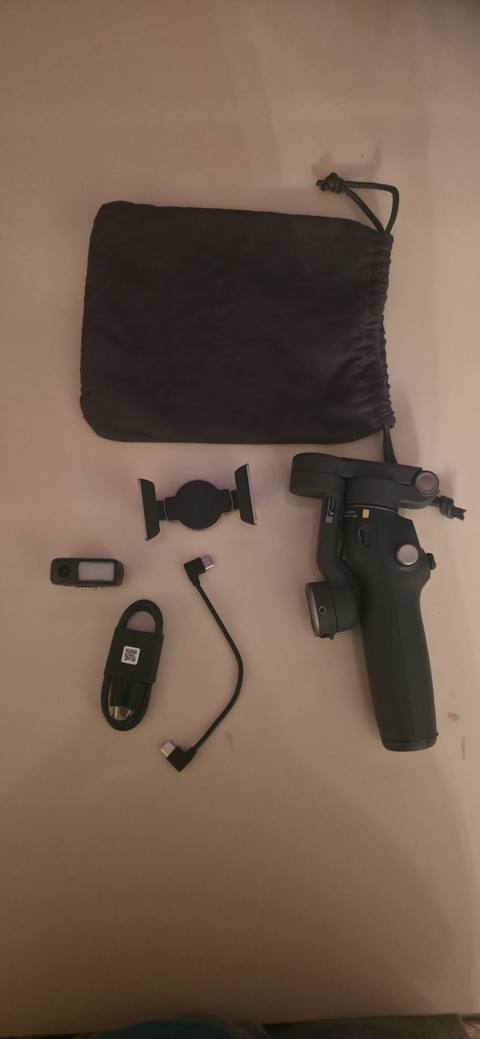 Yenidir 1 defe açılıb yoxlanılıb 0556862505 bu nomre ilə əlaqə — 270 ₼ · Sumqayıt · Tripod, steadicam, video işıq Yenidir 1 defe açılıb yoxlanılıb 0556862505 bu nomre ilə əlaqə — Sumqayıt