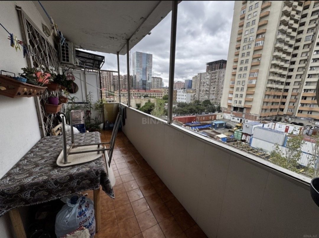 Satılır 3 otaqlı köhnə tikili 100 m² — Mənzil, Bakı (11)