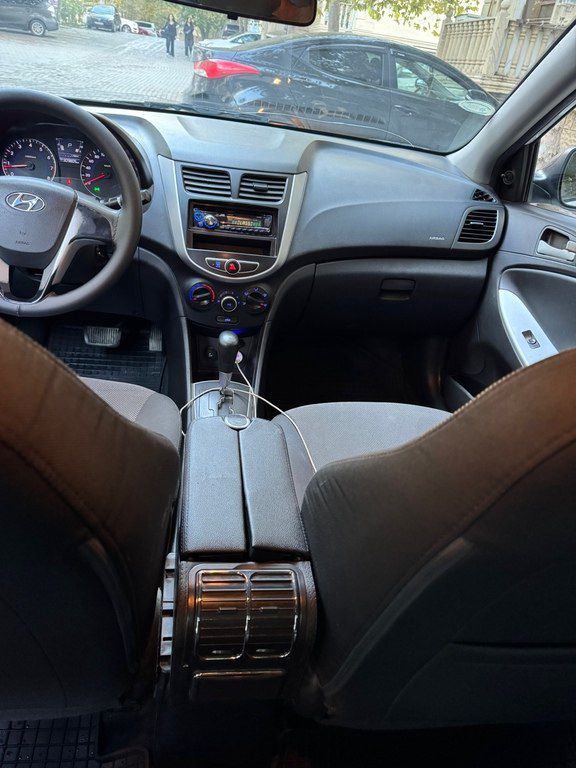 Hyundai Accent, 1.4 L, 2013 il, 287 000 km 88-DQ-765 — Avtomobillər, Bakı (8)