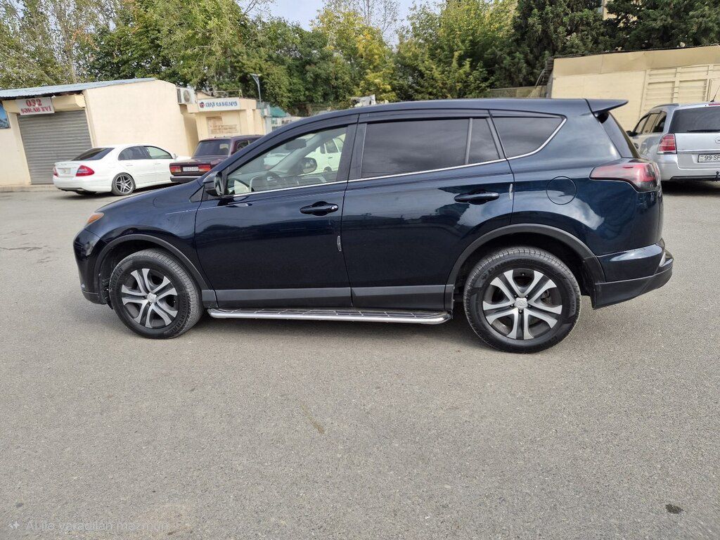 Toyota RAV4, 2.5 L, 2018 il, 110 834 km — Avtomobillər, Gəncə (4)