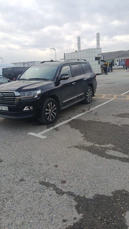 Toyota Land Cruiser, 4.5 L, 2017 il, 220 000 km 88-DO-740 — Avtomobillər, Bakı (3)