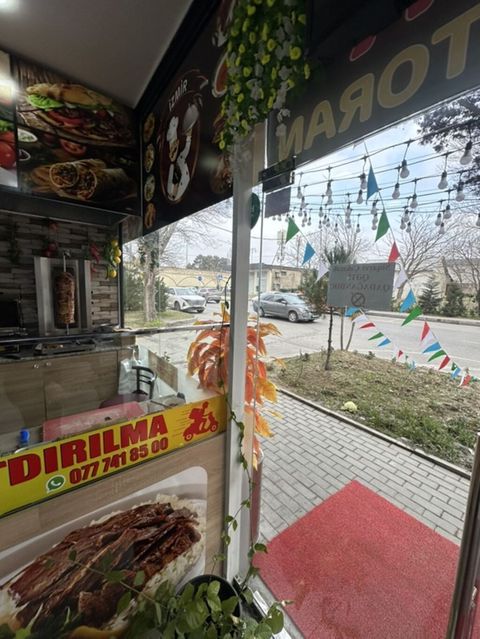 Restiran Hazir işlek arendya verilir — Bakı