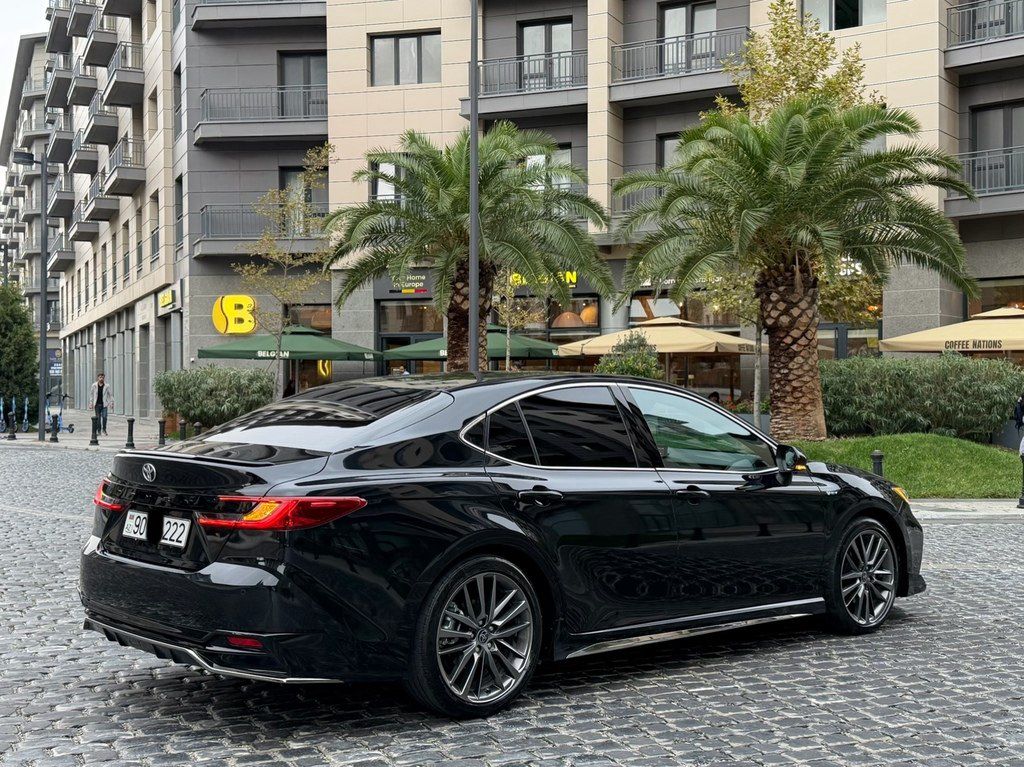 Toyota Camry, 2.0 L, 1 kWh, 2025 il, 46 000 km — Avtomobillər, Bakı (8)