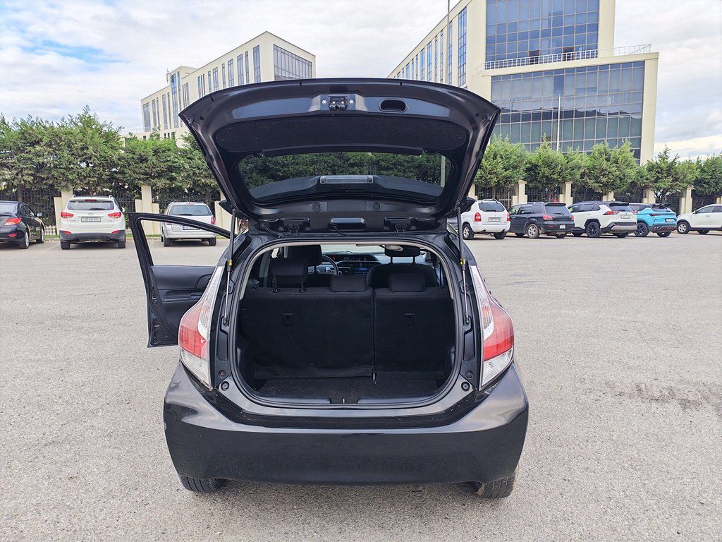 Toyota Aqua, 1.5 L, 0.9 kWh, 2015 il, 76 150 km — Avtomobillər, Bakı (8)