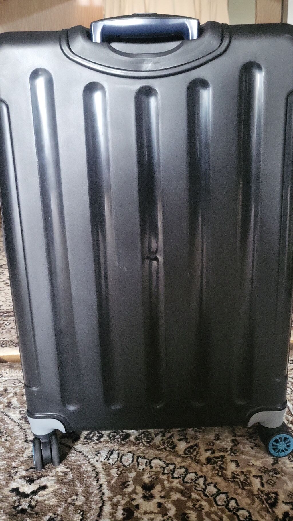 Sərt korpuslu təkərli çamadan dəsti - Material: sərt plastik korpus — Çamadanlar, Bakı (2)