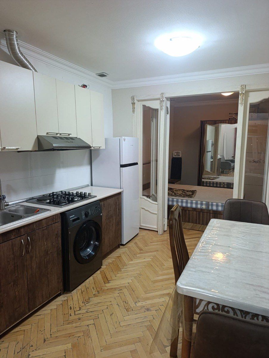 İcarəyə verilir 2 otaqlı köhnə tikili 70 m² — Mənzil, Bakı (3)
