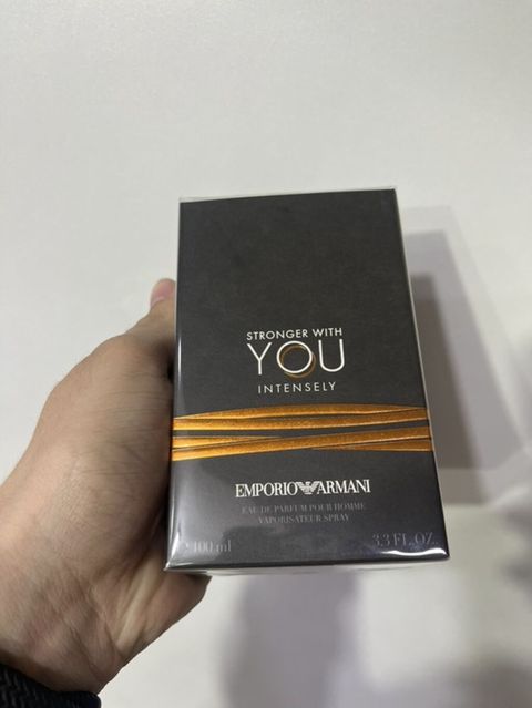 Emporio Armani Stronger With You Intensely – kişi üçün Eau de Parfum — 250 ₼ · Bakı · Ətir Emporio Armani Stronger With You Intensely – kişi üçün Eau de Parfum — Bakı