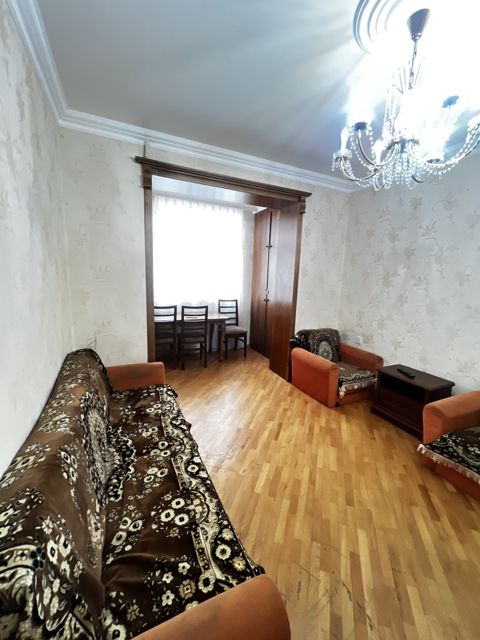 Satılır 2 otaqlı köhnə tikili 55 m² — Bakı
