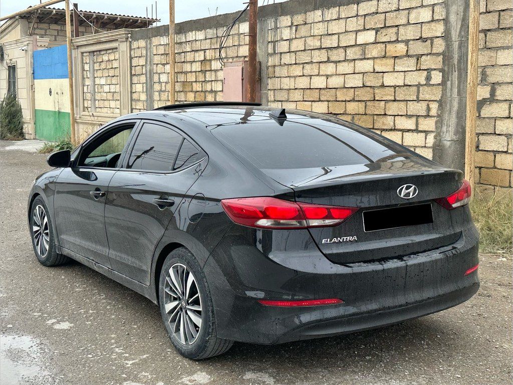 Hyundai Elantra, 2.0 L, 2017 il, 200 000 km — Avtomobillər, Bakı (6)