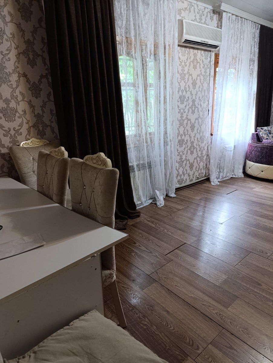 Həyət evi, Qara Qarayev m — Ev, villa, Bakı (5)