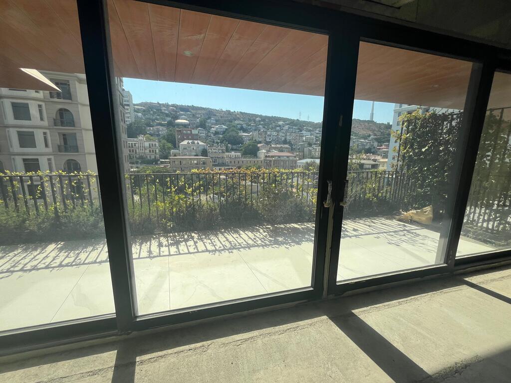Satılır 4 otaqlı yeni tikili 377 m² — Mənzil, Bakı (12)