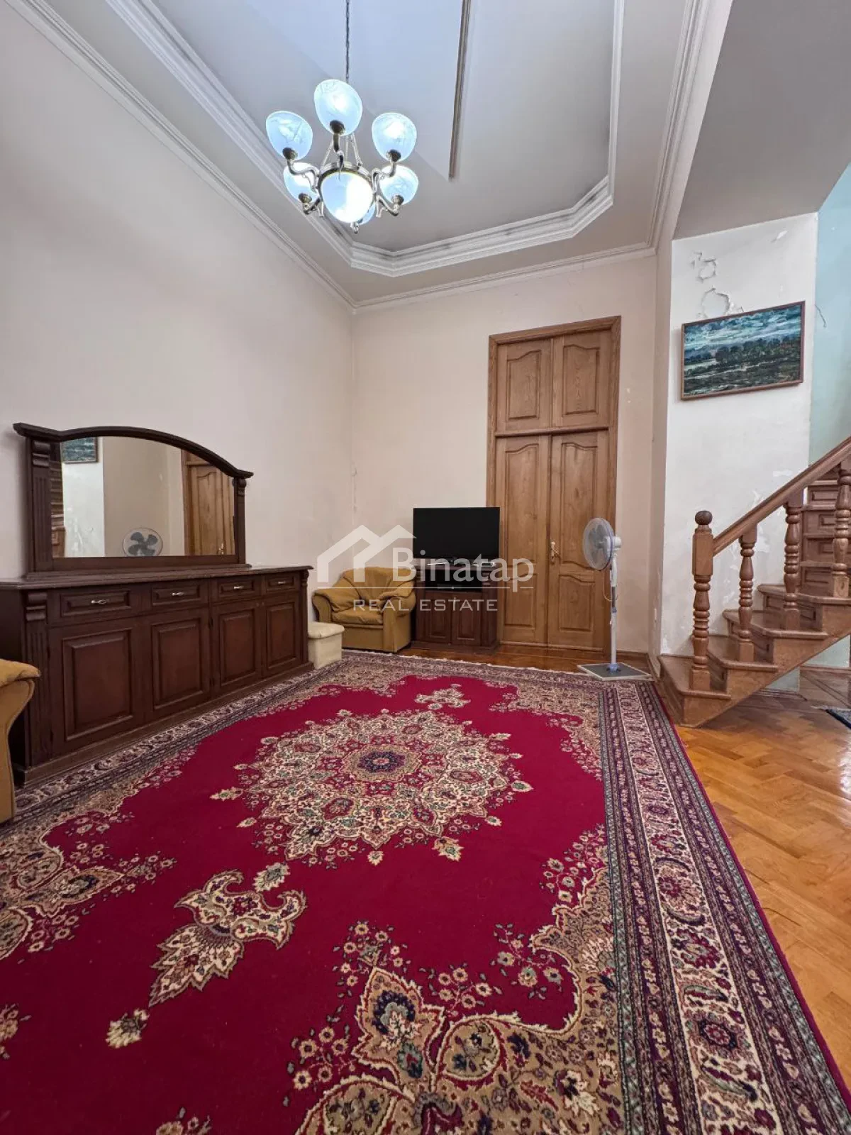 Satılır 3 otaqlı köhnə tikili 110 m², İçərişəhər metrosu, Səbail rayonu — Mənzil, Bakı (2)