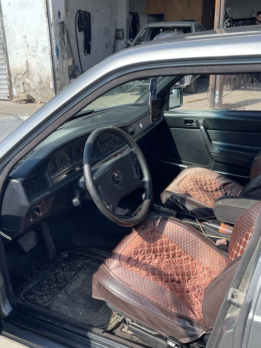 Mercedes-Benz 190 (W201): 2 l 1992 il Sedan — Avtomobillər, Şəki (5)