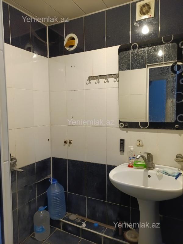 Satılır 2 otaqlı Bina evi menzil (Köhnə tikili), 52 m², 8-ci mikrorayon — Mənzil, Sumqayıt (8)