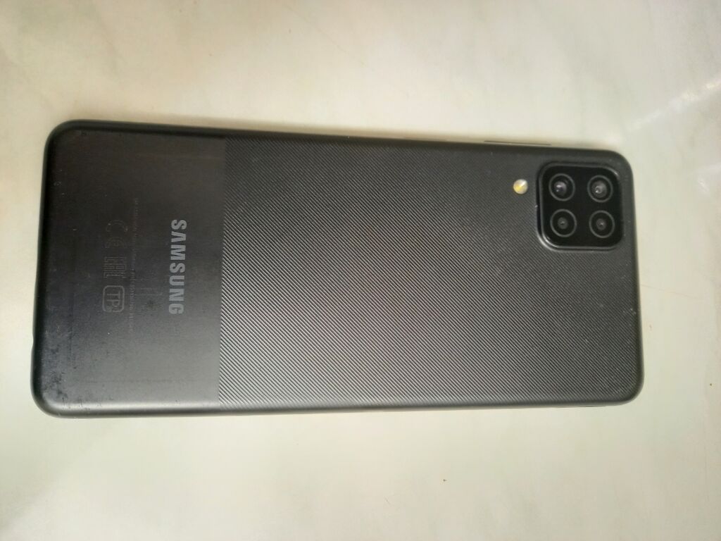 Samsung Galaxy A12, 64 GB, rəng - Qara, İki sim kartlı — Samsung, Bakı