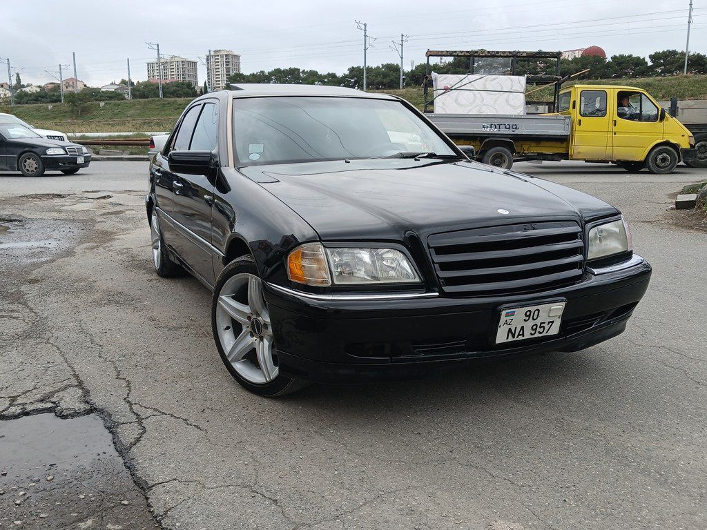 Mercedes C 230, 2.3 L, 1997 il, 328 147 km 90-NA-957 — Avtomobillər, Bakı (8)