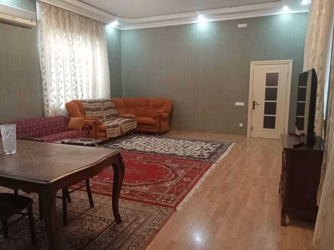 Satılır 5 otaqlı həyət evi/bağ evi 200 m² — Ev, villa, Bakı (3)