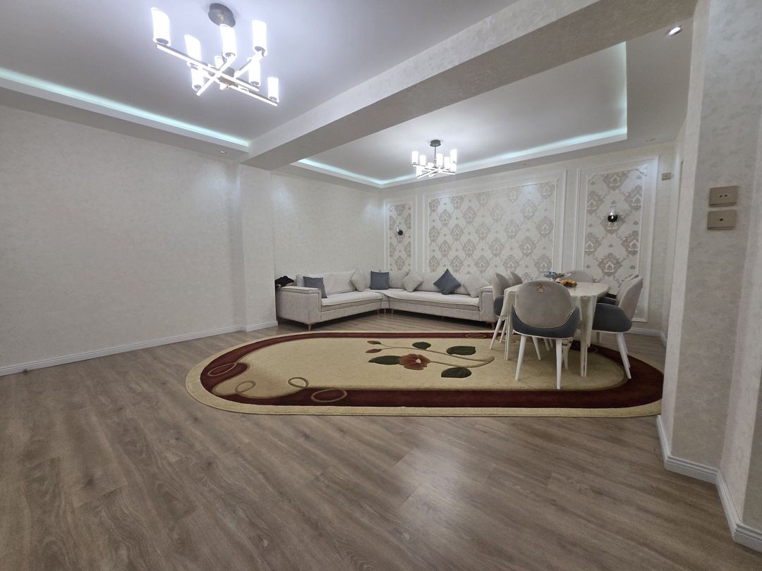 Satılır 4 otaqlı köhnə tikili 120 m² — Mənzil, Bakı (3)