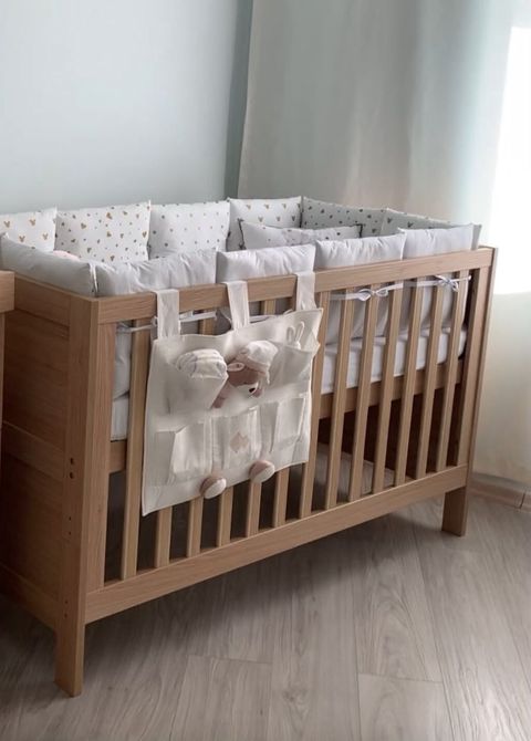 Mothercare kravat 90 azn satilir baha alinib ici geniwdi — Qobu