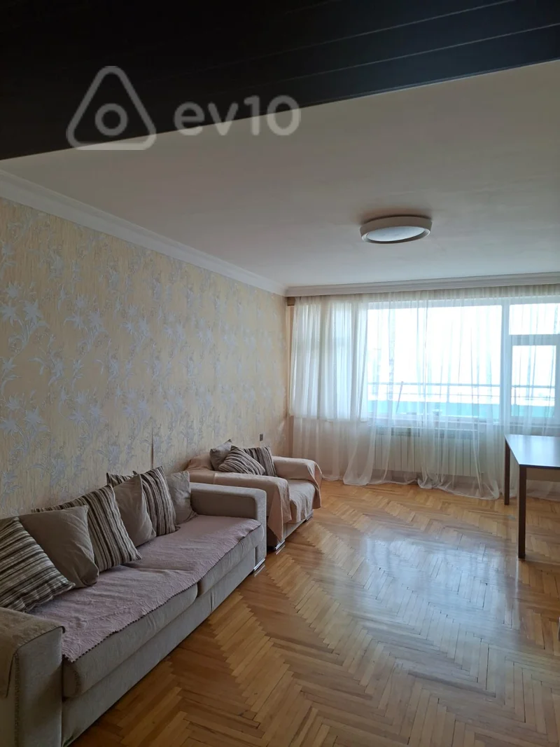 4 otaqlı mənzil, 120000 m², Aydın Məmmədov küçəsi — Emil Bəy